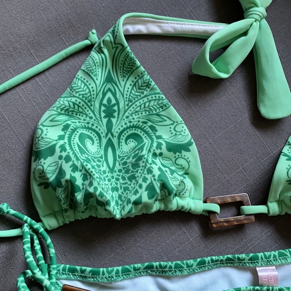 Victoria’s Secret 💚 Garden Bikini - Picture 2 of 8